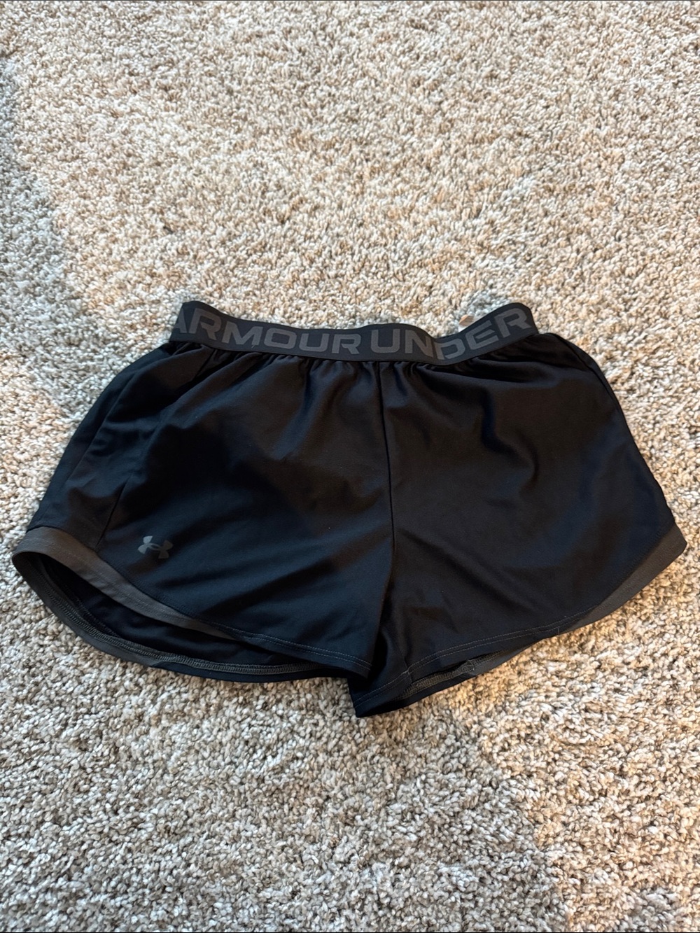 Under Armour Women's Black Athletic Shorts with Logo Waistband